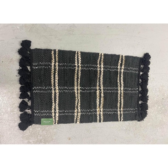 2x3 black white thick plaid accent layering rug fringe farmhouse Scandinavian - Picture 1 of 2